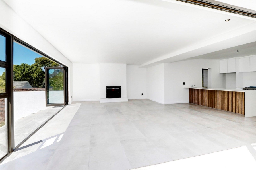 5 Bedroom Property for Sale in Welgemoed Western Cape
